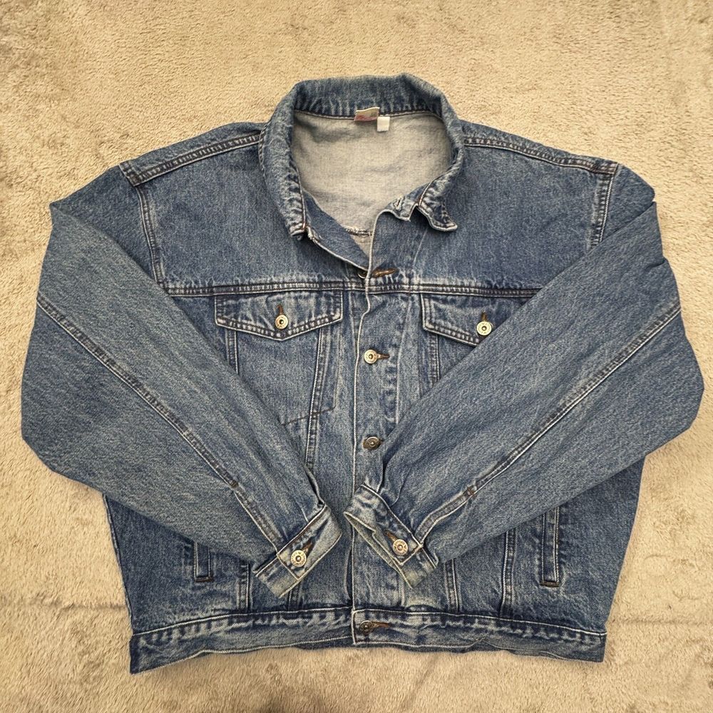 Jonny Q Denim Jacket Women's Size Large Blue Button Front Long Sleeve‎